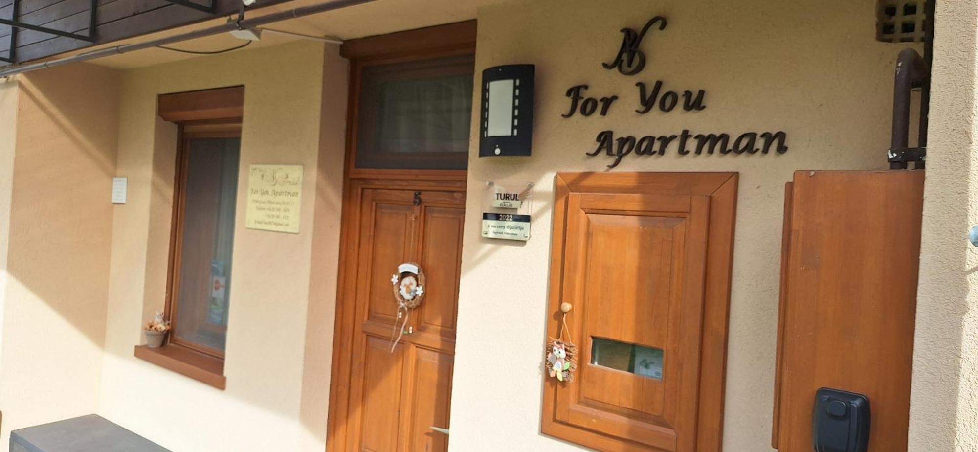 For You Apartman Gyula Exterior photo